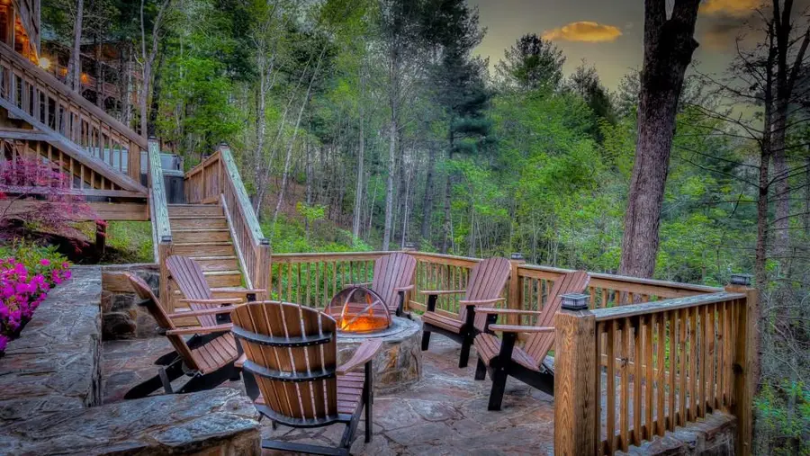 43 Dustin Drive S, Ellijay, GA 30540 - Image #2