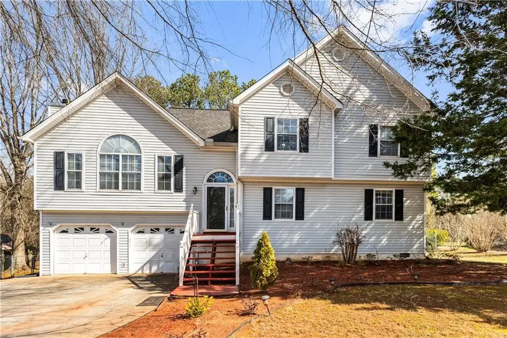 13 Greystone Lane Nw, Cartersville, GA 30121 - Image #1