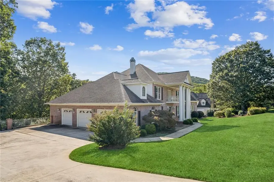 181 Granny Smith Circle, Clarkesville, GA 30523 - Image #3