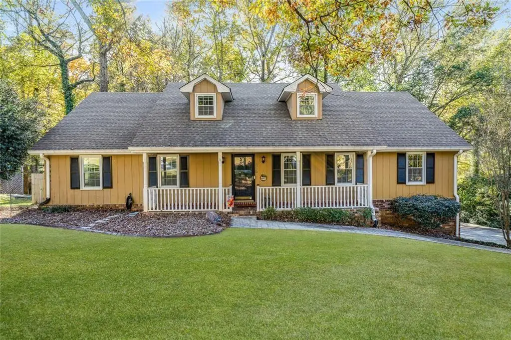 445 Bruce Way Sw, Lilburn, GA 30047 - Image #1