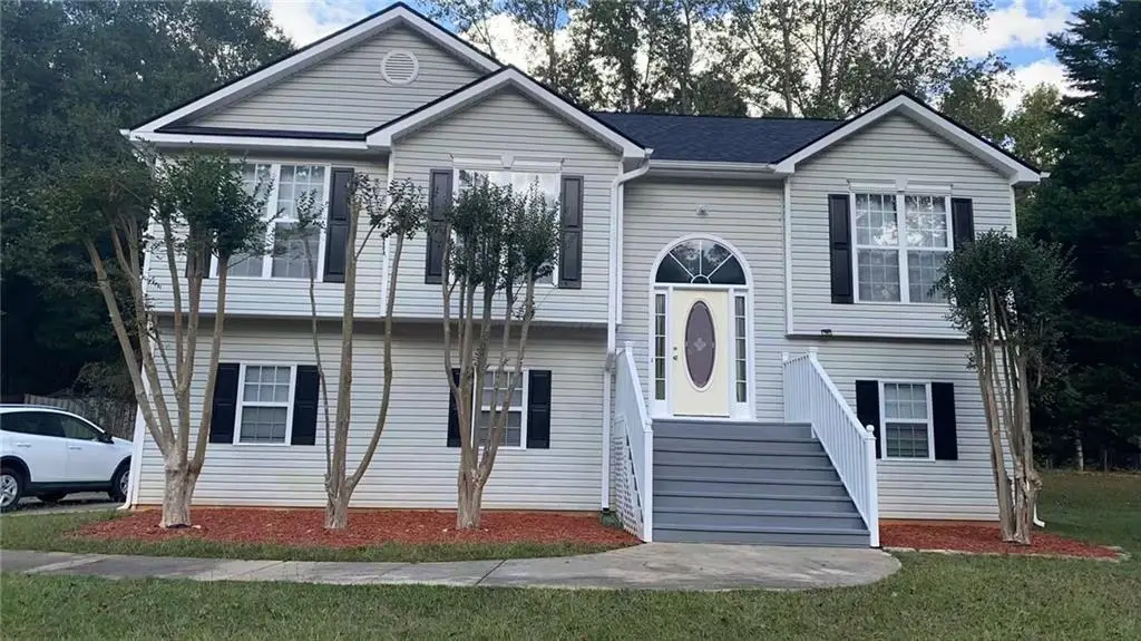 30 Buck Trail, Newnan, GA 30265 - Image #1