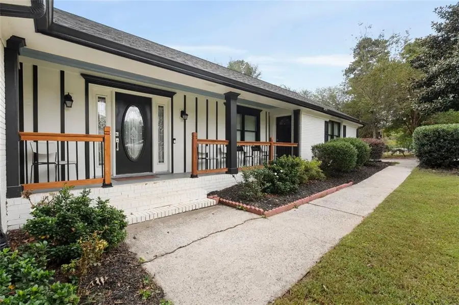 2274 Amber Woods Drive, Snellville, GA 30078 - Image #3