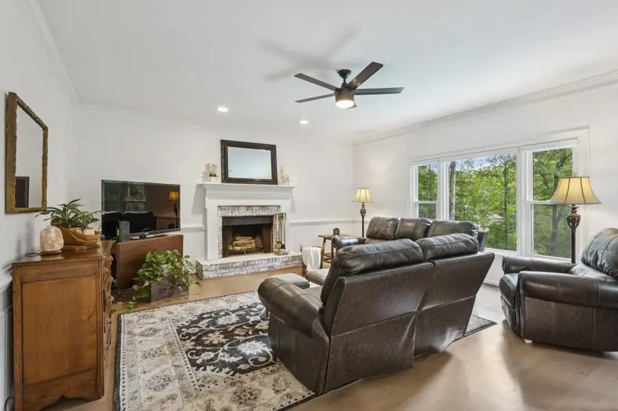 1025 Denmeade Walk Sw, Marietta, GA 30064 - Image #2