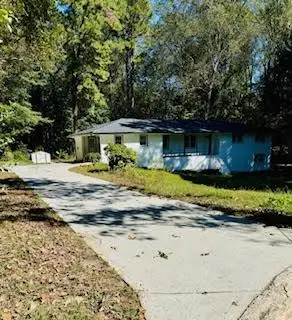 146 King David Drive Sw, Lilburn, GA 30047 - Image #3