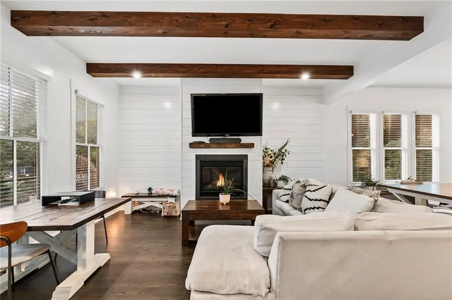 1771 Derry Avenue Sw, Atlanta, GA 30310 - Image #2