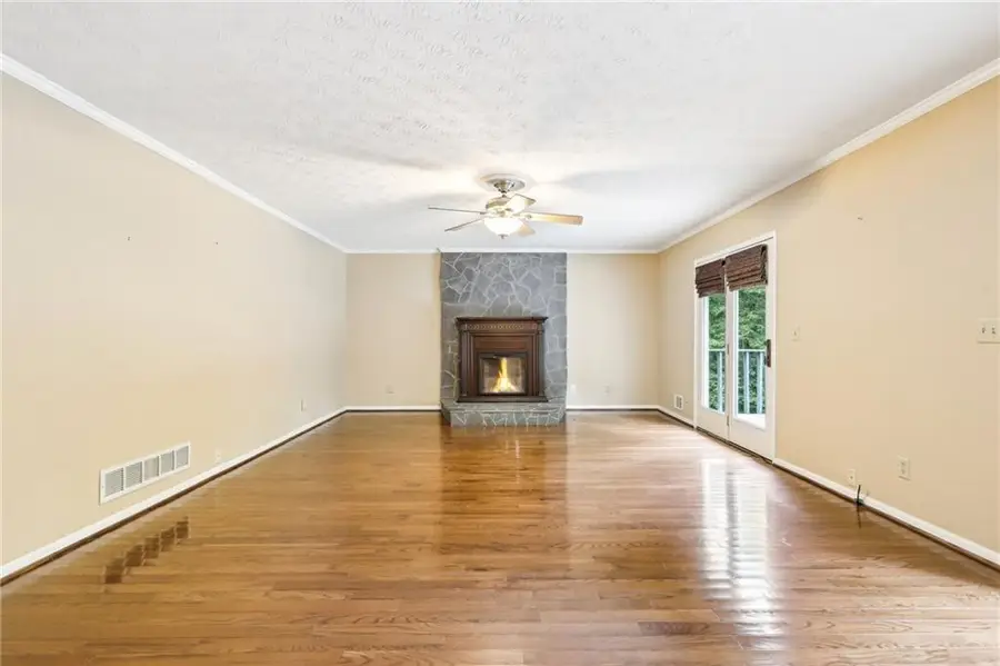 8464 Pleasant Hill Road, Lithonia, GA 30058 - Image #3
