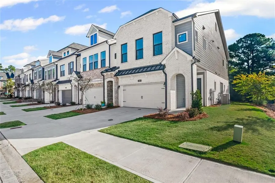 320 Walker Avenue, Roswell Alpharetta, GA 30076 - Image #2