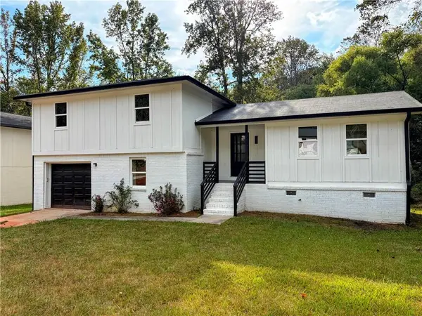 9148 Homewood Drive, Riverdale, GA 30274