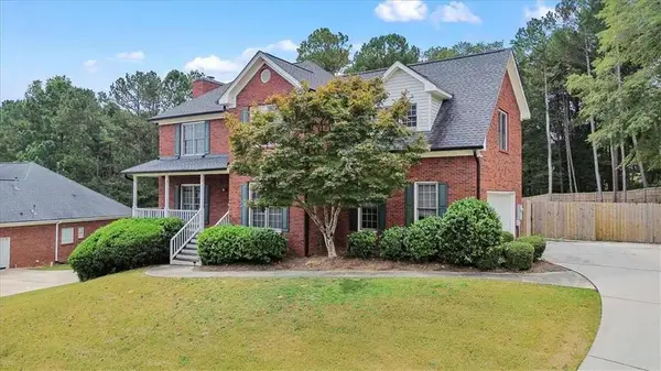 8104 Greens Mill Way, Loganville, GA 30052