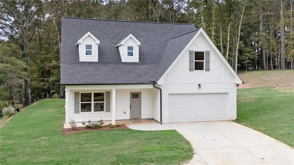 121 Harrison Lane Ne, Calhoun, GA 30701 - Image #1