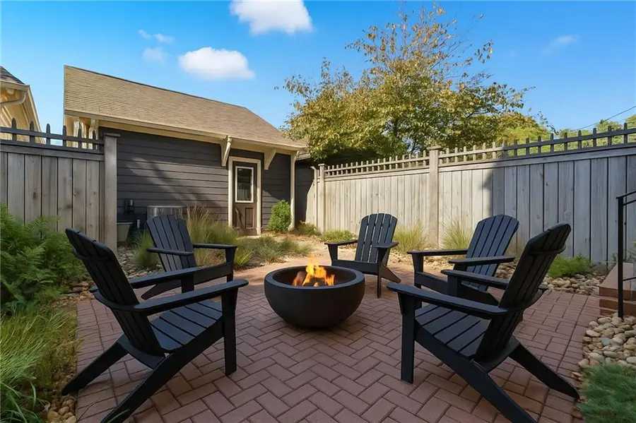 6088 Holly Park Lane Se, Mableton, GA 30126 - Image #3