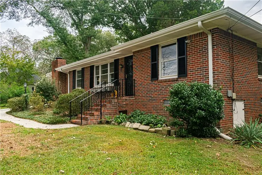 5261 Poplar Springs Road, Stone Mountain, GA 30083 - Image #2
