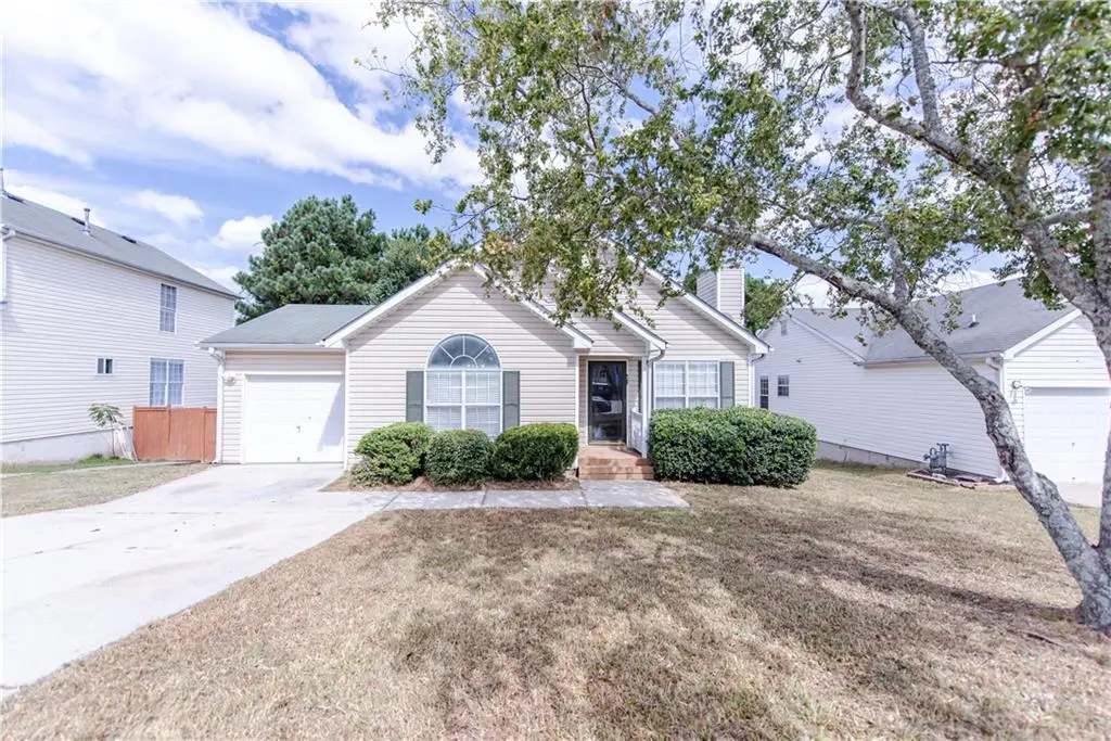 425 Eagles Flight Lane, Riverdale, GA 30274 - Image #1