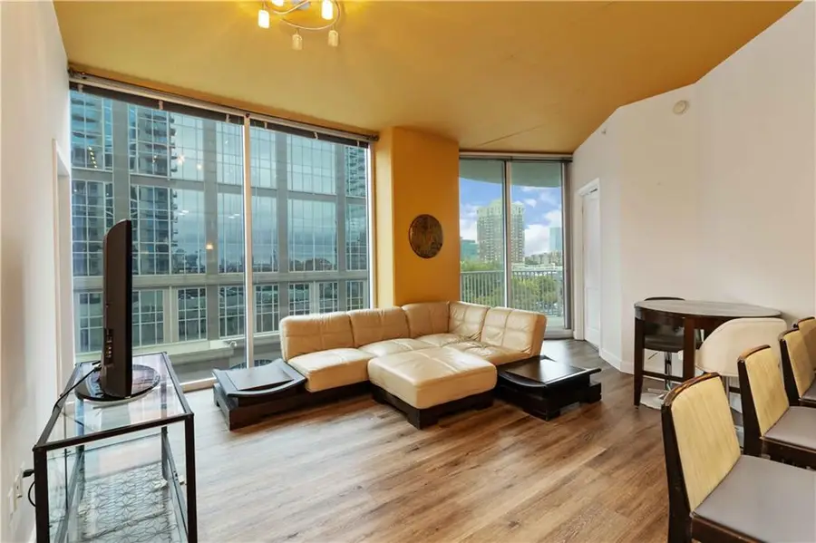 400 W Peachtree Street Nw #806, Atlanta, GA 30308 - Image #2