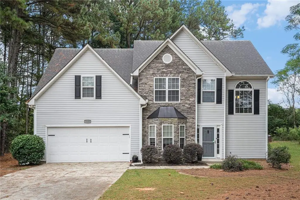 5220 Victoria Park Drive, Loganville, GA 30052 - Image #1