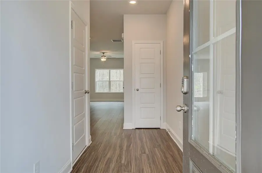 3526 Iron Hearth Bend, Snellville, GA 30039 - Image #2