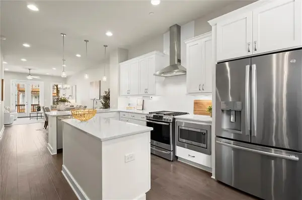 4335 Parkside Place, Atlanta, GA 30342