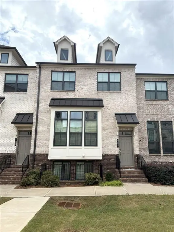 425 Fair View Circle, Roswell, GA 30076 - Image #3