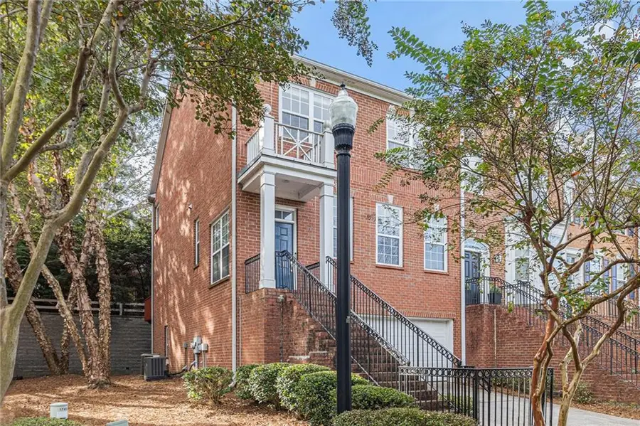 1740 Highlands View Se, Smyrna, GA 30082 - Image #2