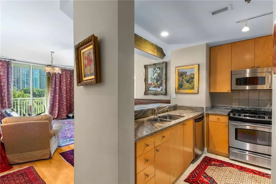 3338 Peachtree Road Ne #407, Atlanta, GA 30326 - Image #2