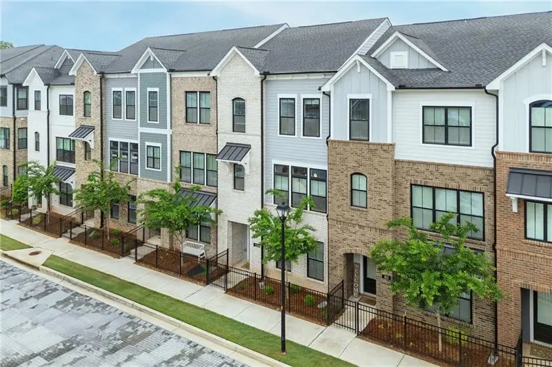 820 Kenway Avenue, Roswell, GA 30076 - Image #1