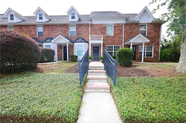 37 Intown Place, Fayetteville, GA 30214