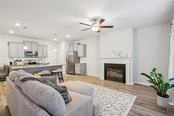 11692 Mendenhall Court, Hampton, GA 30228