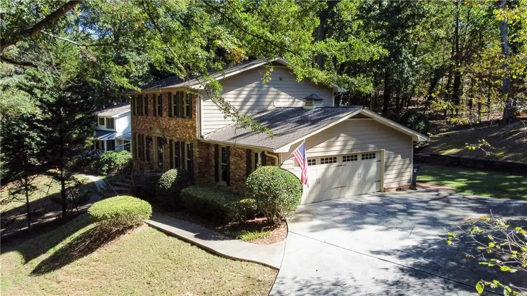 835 Lakeshore Drive Nw, Berkeley Lake, GA 30096 - #1