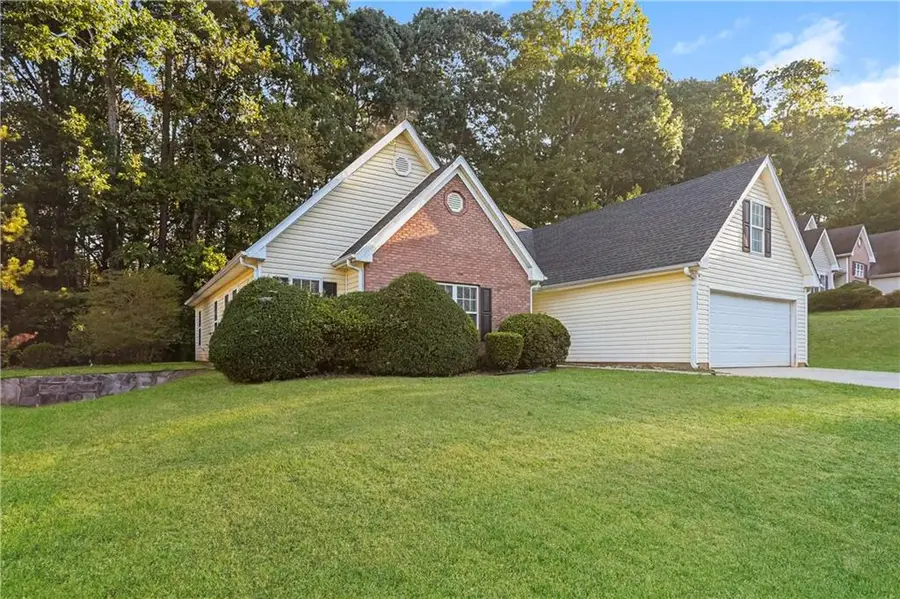3331 Glen Summit Lane, Snellville, GA 30039 - Image #2