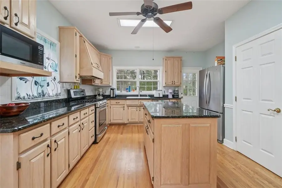 790 Blackberry Trail, Lawrenceville, GA 30043 - Image #3