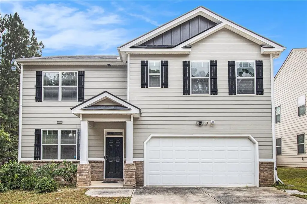 3740 Hampshire Walk Sw, Atlanta, GA 30331 - Image #1