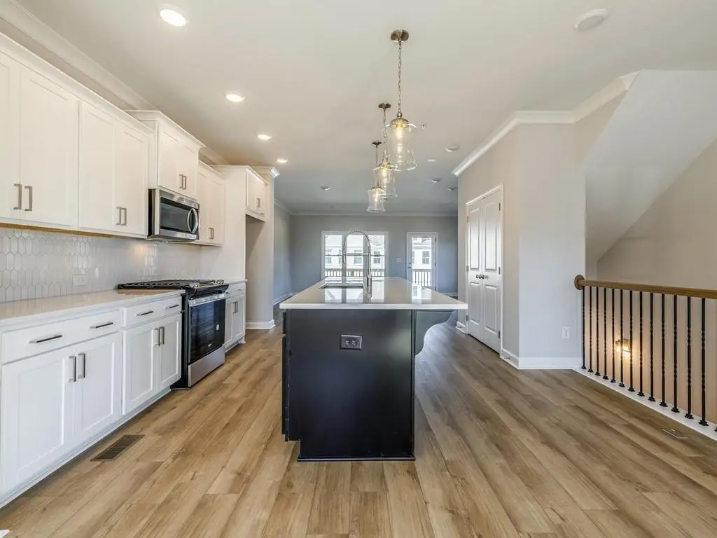 1980 Deco Drive, Kennesaw, GA 30144 - Image #1