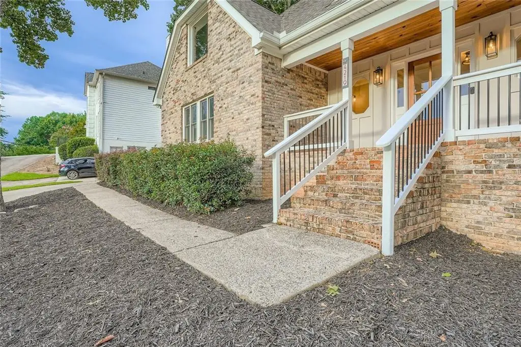 4219 N Mountain Road Ne, Marietta, GA 30066 - Image #1