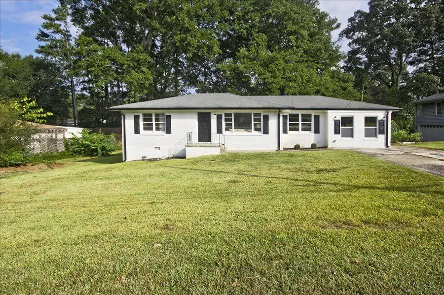 1261 Cliffwood Drive Se, Smyrna, GA 30080 - Image #2