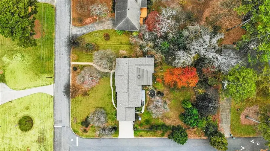 773 Kiowa Drive Ne, Marietta, GA 30060 - Image #2