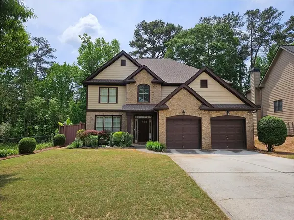 3943 Dunaire Drive, Stone Mountain, GA 30083