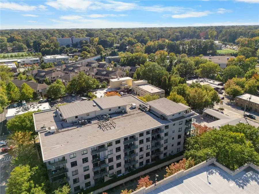 335 W Ponce De Leon Avenue #409, Decatur, GA 30030 - Image #2