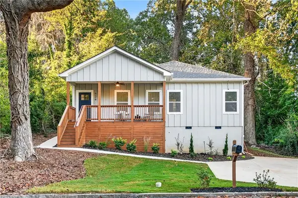 926 Avebury Drive, East Point, GA 30344