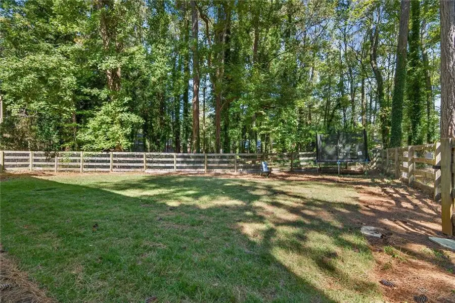 220 Hollyberry Drive, Roswell, GA 30076 - Image #3