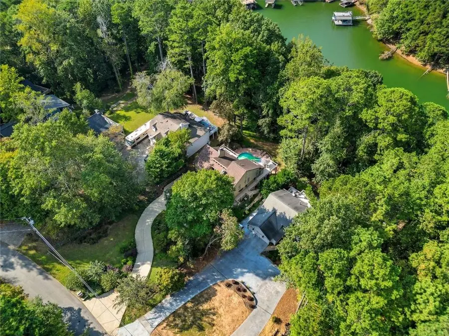 1025 Timber Lake Trail, Cumming, GA 30041 - Image #2