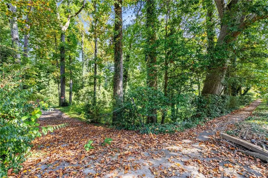 519 Durand Drive Ne, Atlanta, GA 30307 - Image #2