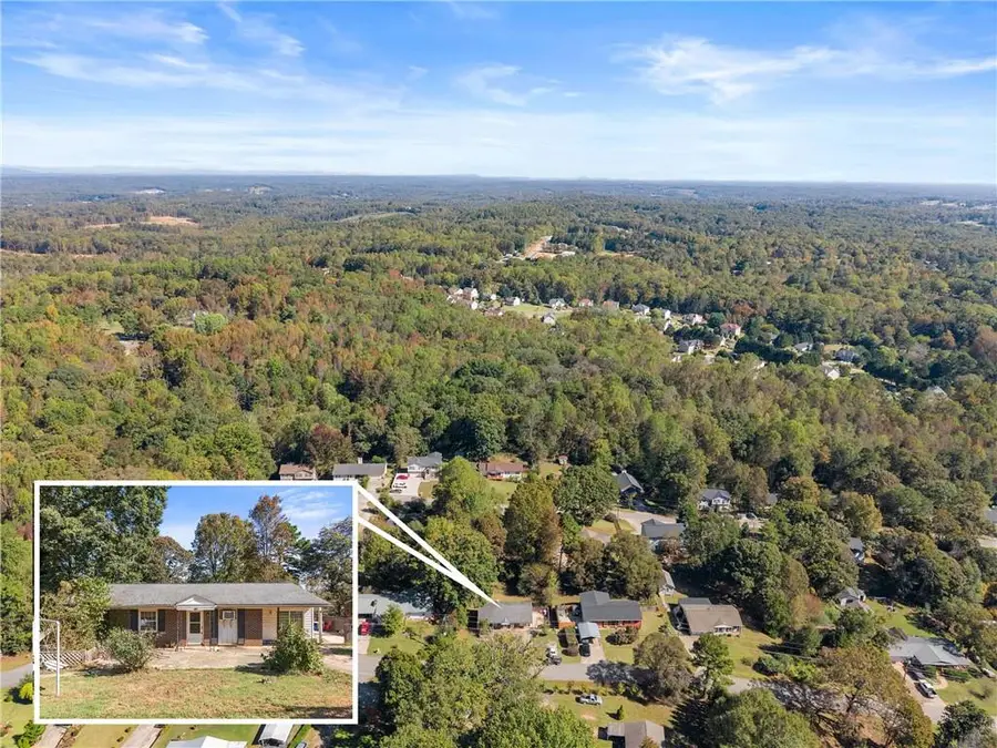 2915 Mustang Drive, Gainesville, GA 30507 - Image #2