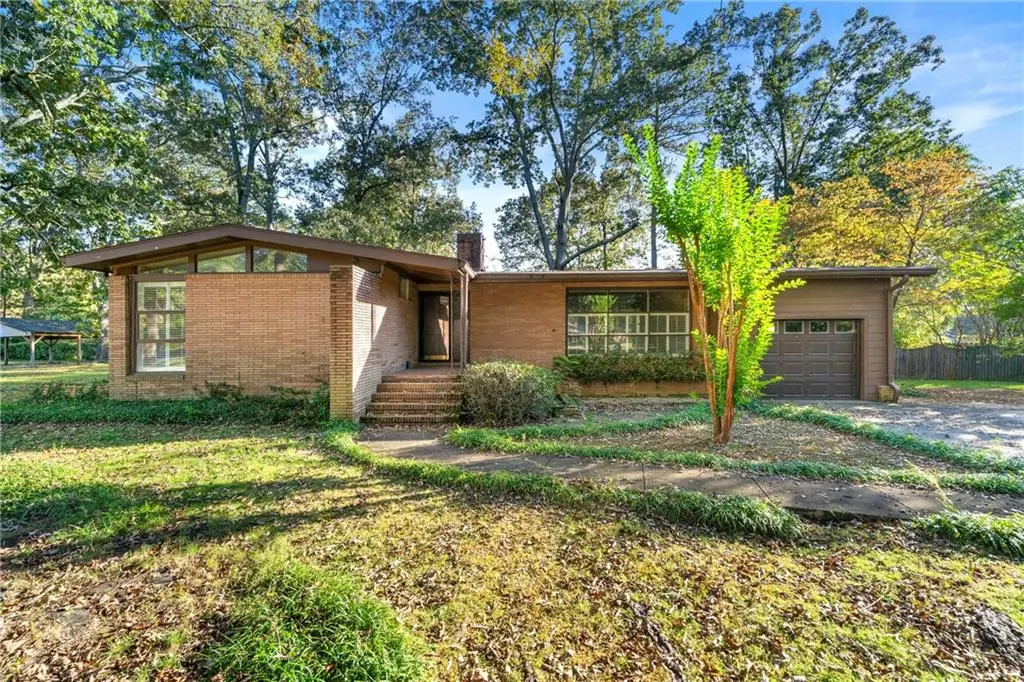 3013 Garden Lakes Boulevard Nw, Rome, GA 30165 - Image #1