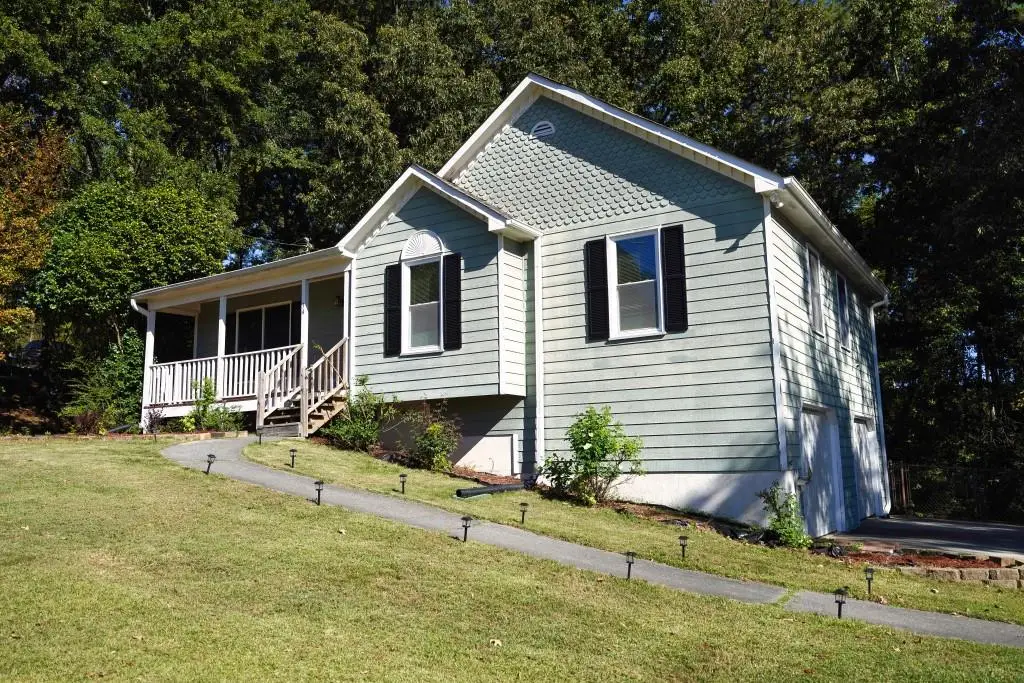 34 Bradford Drive Sw, Cartersville, GA 30120 - Image #1