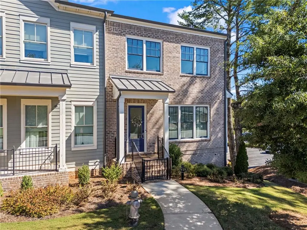 710 Elmwood Way, Roswell, GA 30075 - Image #1