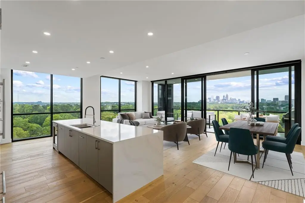 2425 Peachtree Road Ne #1409, Atlanta, GA 30305 - Image #1