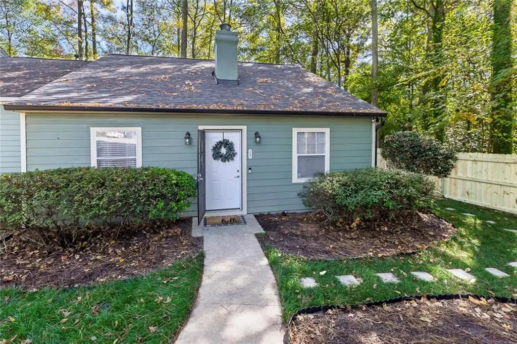 207 Westland Circle Sw, Marietta, GA 30064 - Image #1