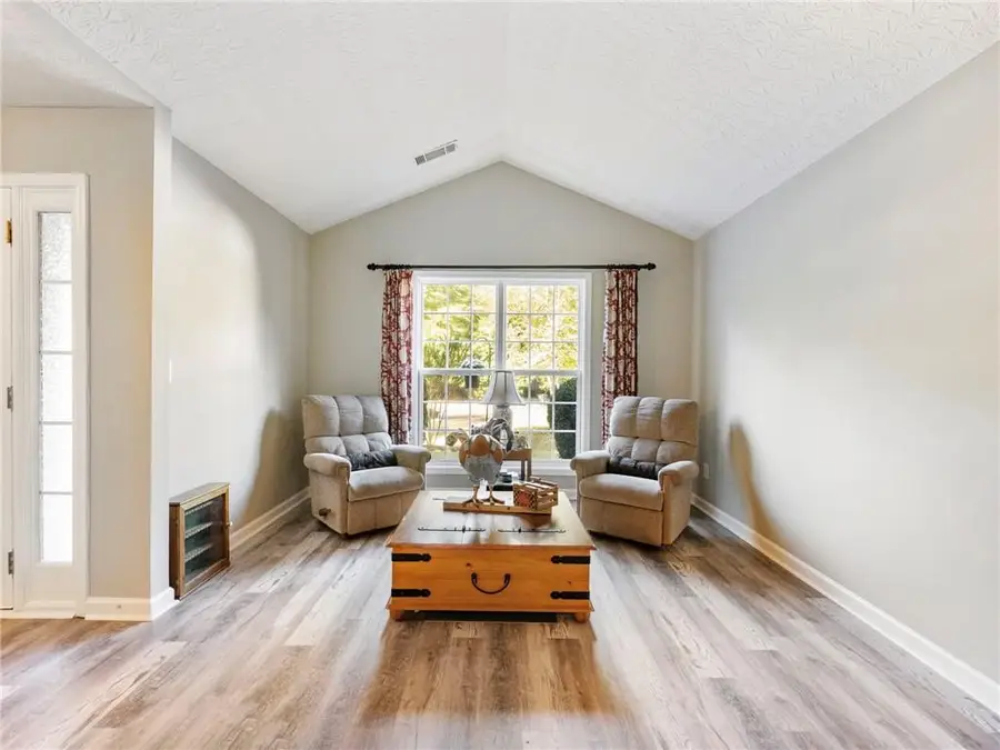 303 Bent Ridge Drive N, Dawsonville, GA 30534 - Image #3