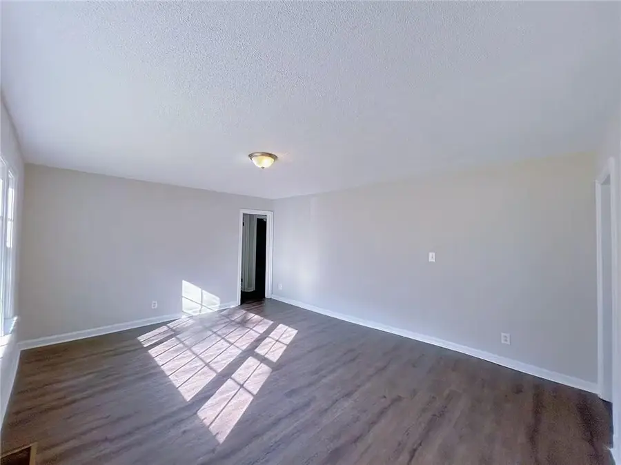 2126 Ivydale Street, Atlanta, GA 30344 - Image #3