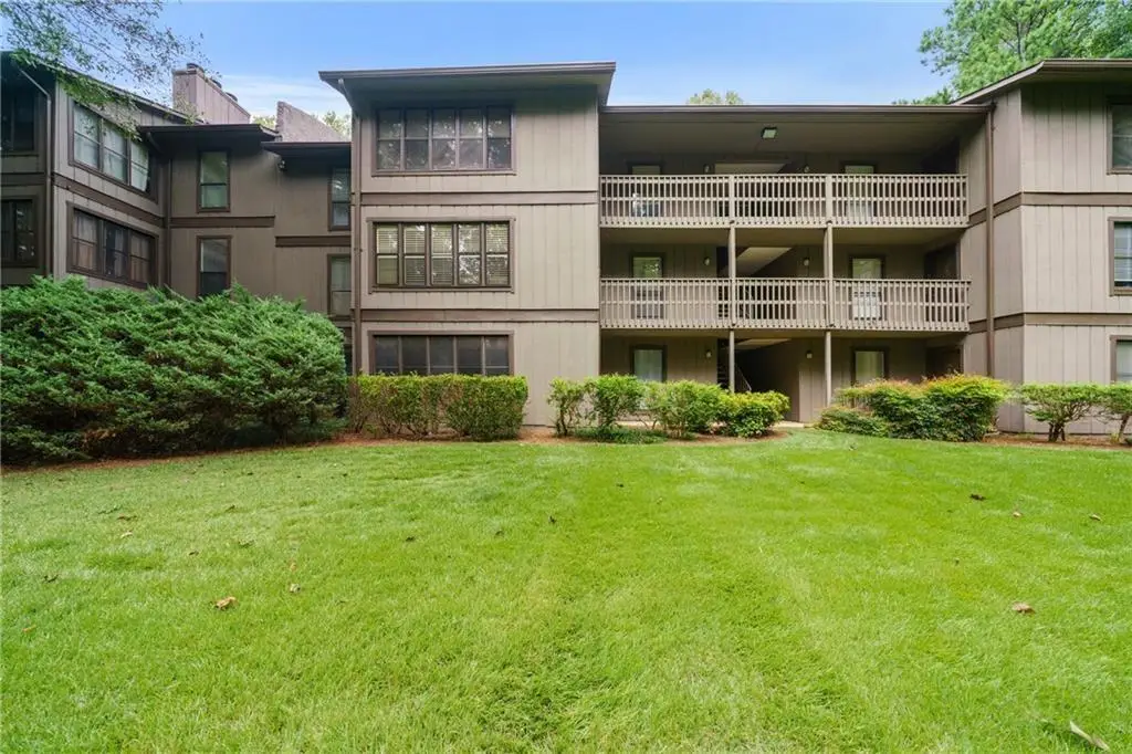406 Smokerise Circle Se, Marietta, GA 30067 - Image #1